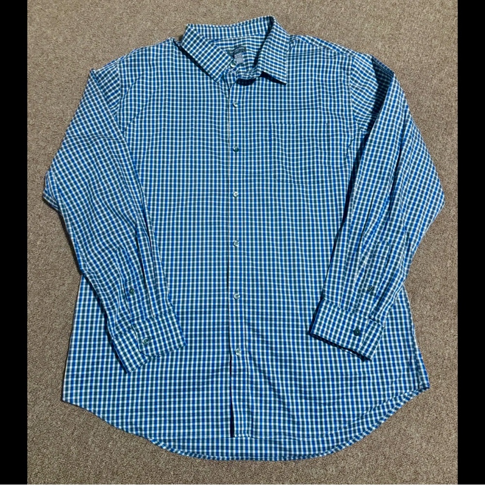 (NWOT) Men's Long Sleeve Button Up Shirt (XL)